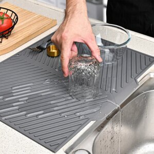 Food Grade Silicone Water Filter Pad Dish Fruit Vegetable Drain Drying Mat Non-slip Tableware Mat Heat-Resistant Kitchen Tool